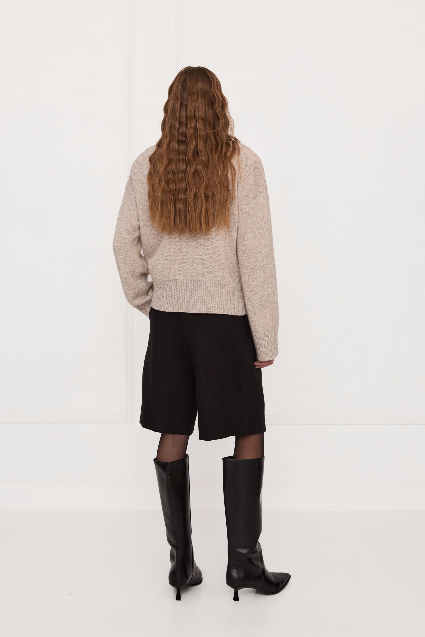 Бермуди костюмі сірі