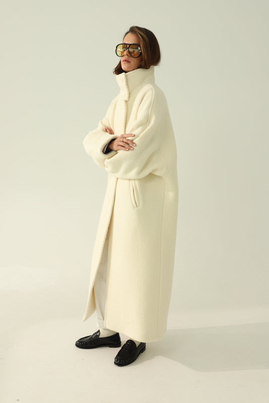 пальто-кокон молочне