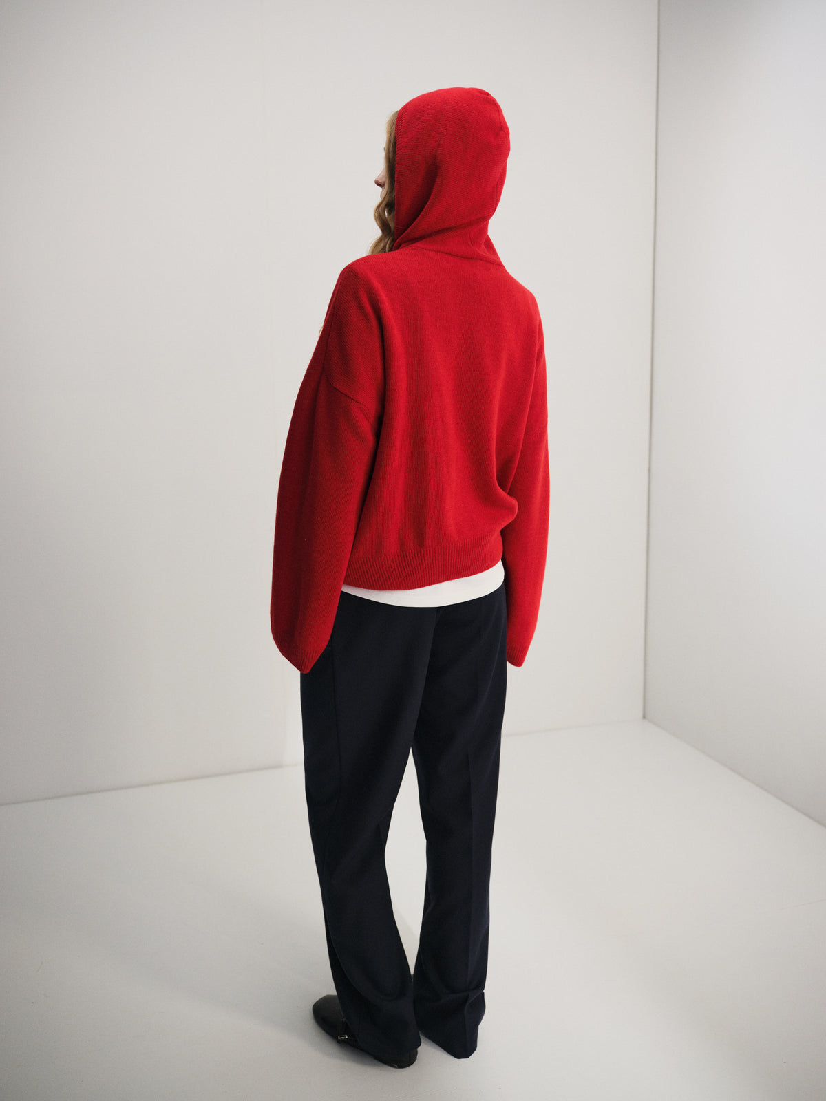 Светр з капюшоном червоний Knit