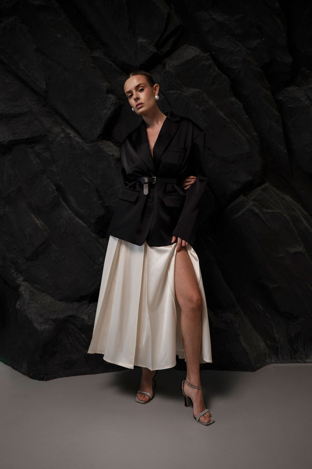 Cпідниця плісе молочна